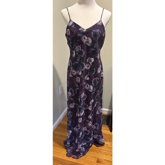 Niki by Niki Livas Dresses & Skirts - Niki Livas Y2k Whimsygoth Purple Floral Low Back Prom Gown Dress Sz Small EUC